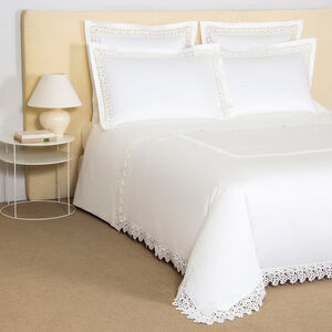 slide 3 Rialto Lace Euro Sham