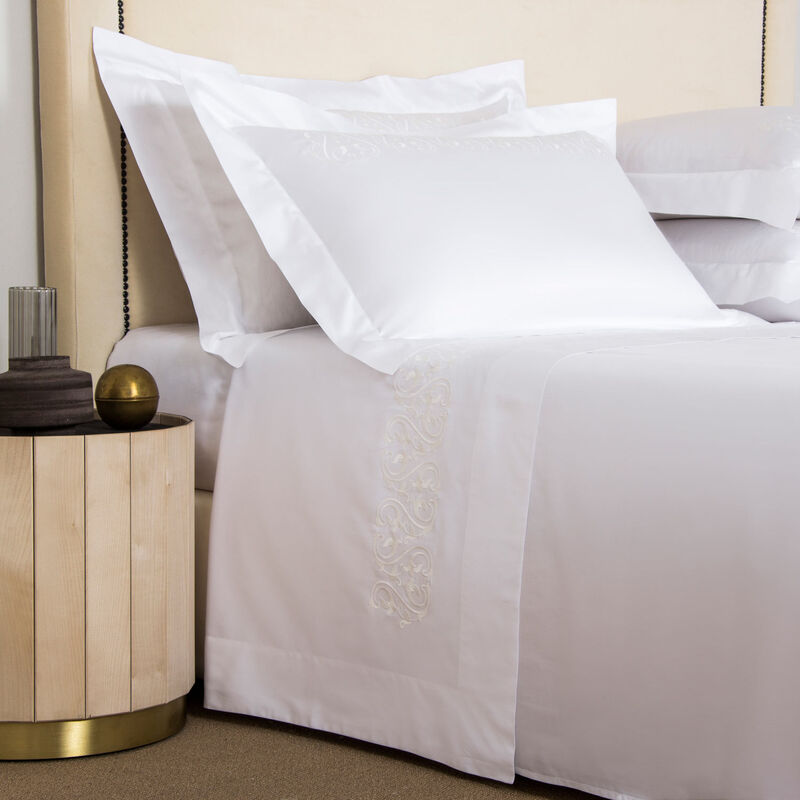 Ornate Medallion Embroidered Sheet Set Frette