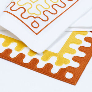 slide 4 Modernism Forma Set aus Tischset und Servietten