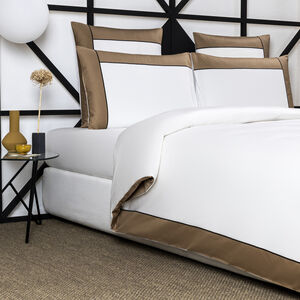 slide 2 Linear Duvet Cover Set
