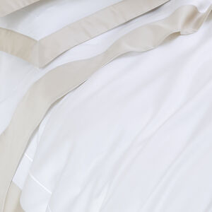 slide 5 Essence Completo Letto