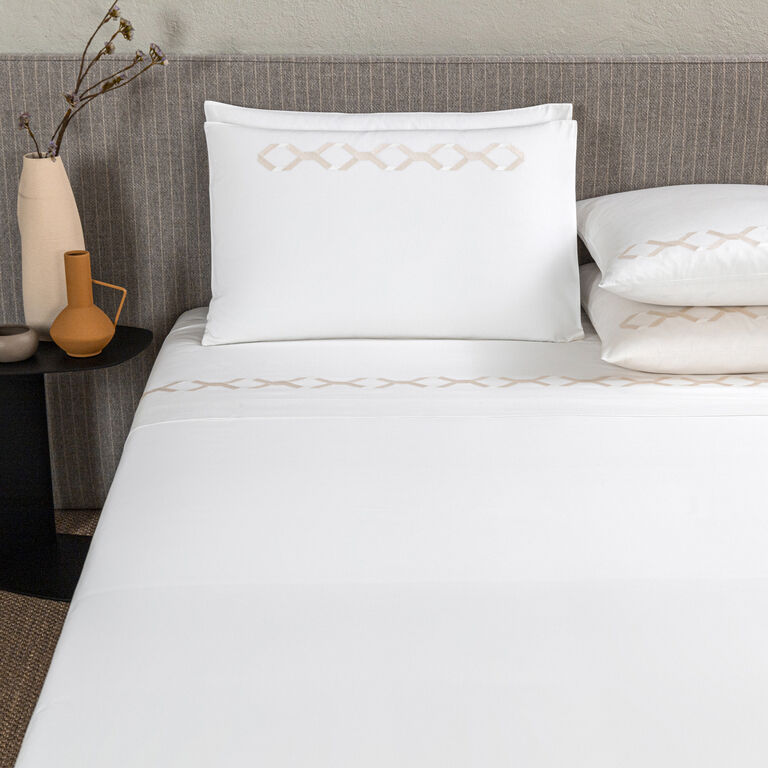 slide 2 Continuity Embroidered Sheet Set