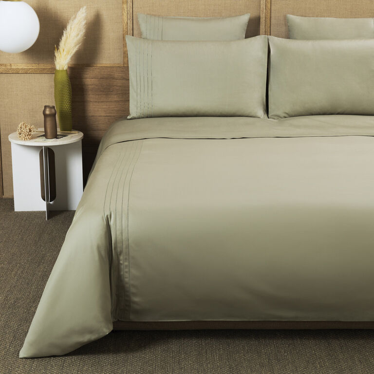 slide 1 Lush Ajour Duvet Cover Set