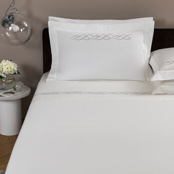 Pearls Ricamo Completo Letto