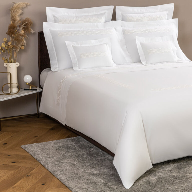 slide 4 Basket Weave Ricamo Boudoir