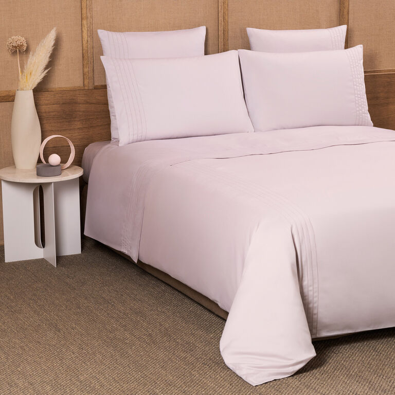 slide 4 Lush Ajour Sheet Set