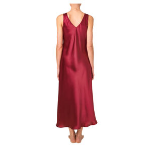 slide 3 Amaltea Nightgown