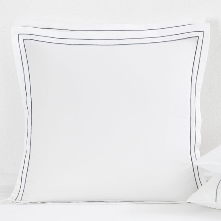 slide 1 Elegance Euro Sham