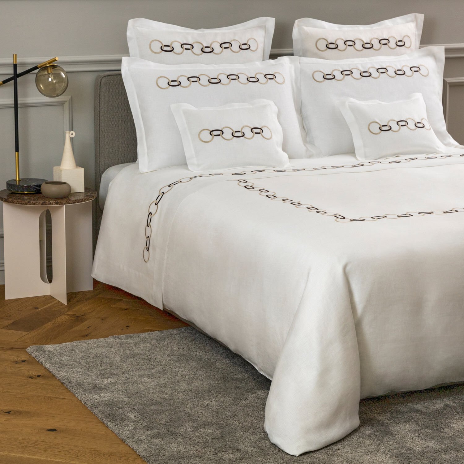 Links Embroidered Pure Linens Sheet Set