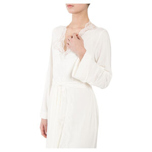 slide 4 Cameo Robe