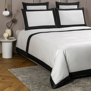 slide 4 Bold Pillowcase