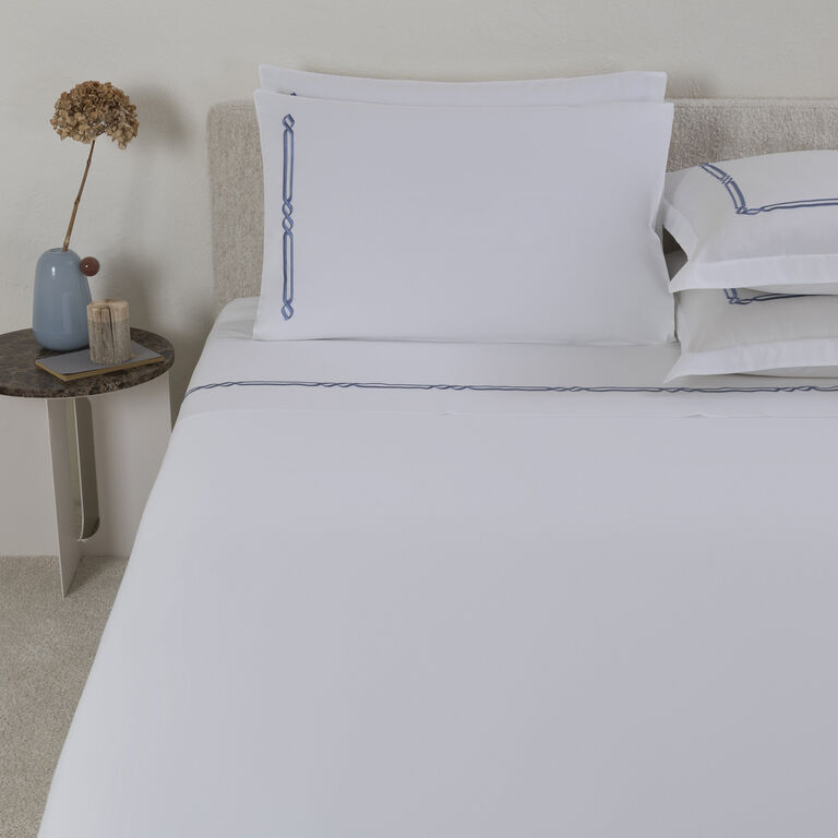 slide 2 Frame Embroidery Sheet Set