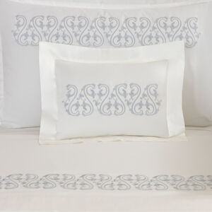slide 1 Ornate Medallion Ricamo Boudoir
