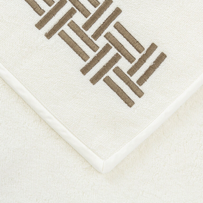 slide 3 Basket Weave Embroidery Asciugamano Ospite