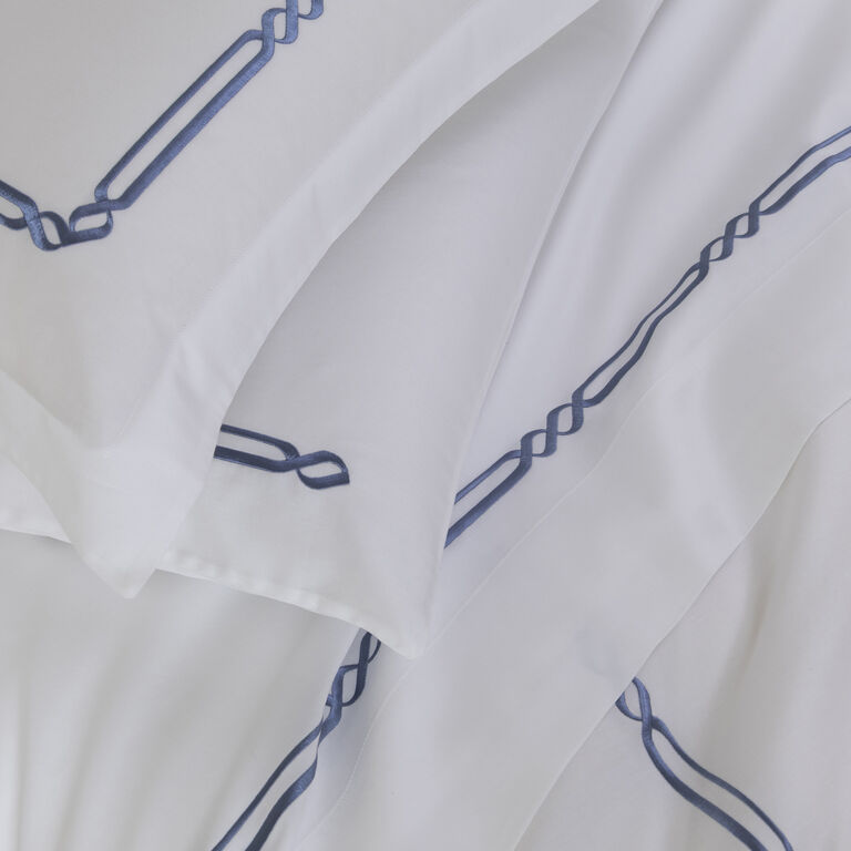 slide 5 Frame Embroidery Euro Sham