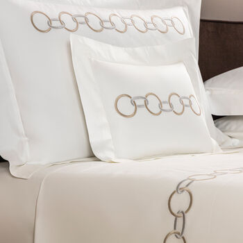 Links Ricamo Boudoir