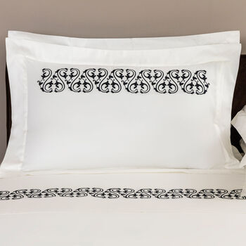 Ornate Medallion Ricamo Federa