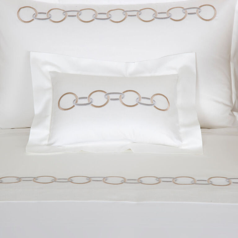 slide 1 Links Ricamo Boudoir