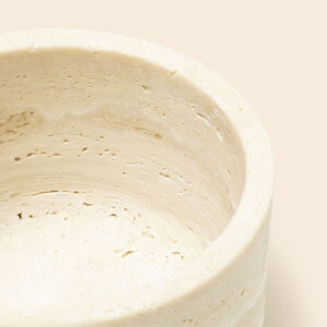 slide 4 Modernism Travertine-Gef&auml;&szlig; S