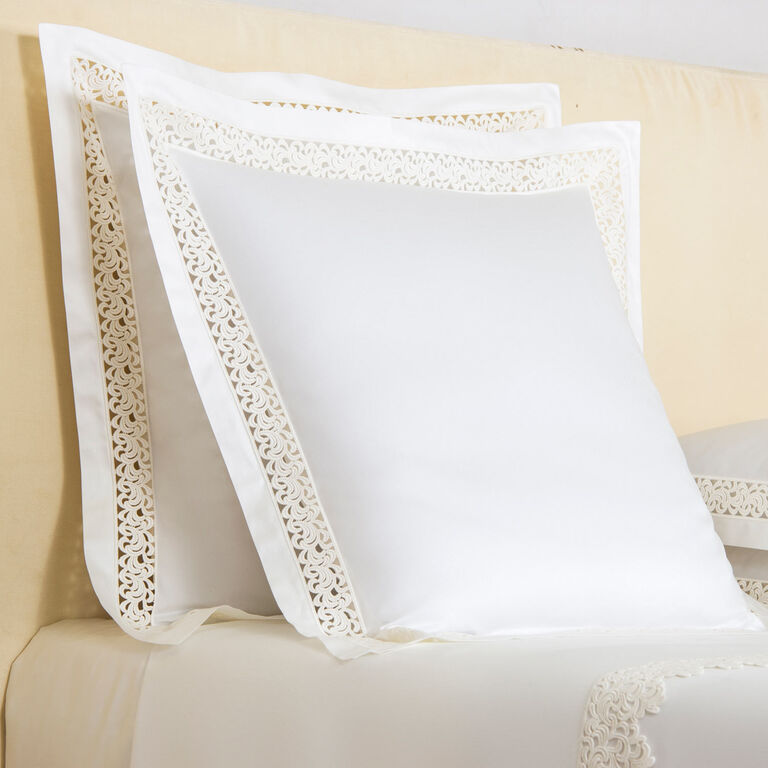 slide 2 Rialto Lace Euro Sham