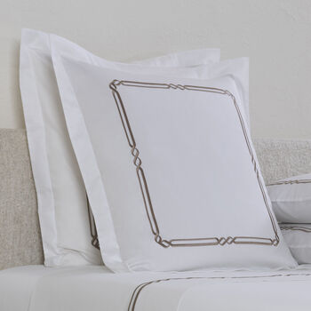 Frame Embroidery Federa Quadrata