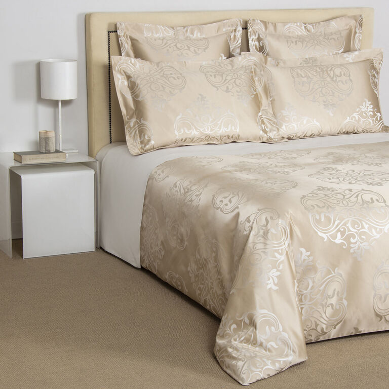 slide 4 Ornate Medallion Euro Sham