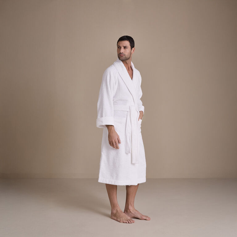 slide 3 Unito Bathrobe