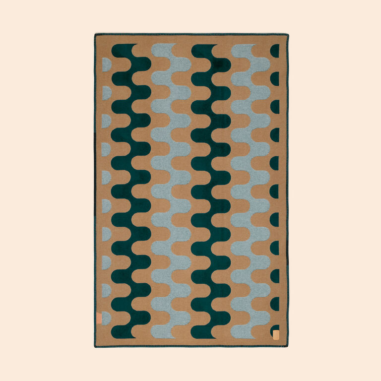 slide 2 Modernism Throw