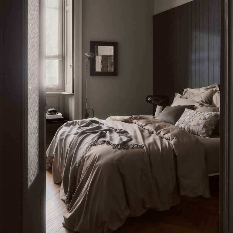 slide 1 Oblique Jacquard Duvet Cover