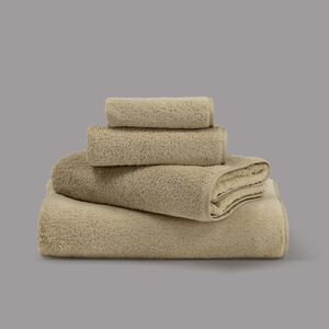 slide 3 Unito Bath Towel