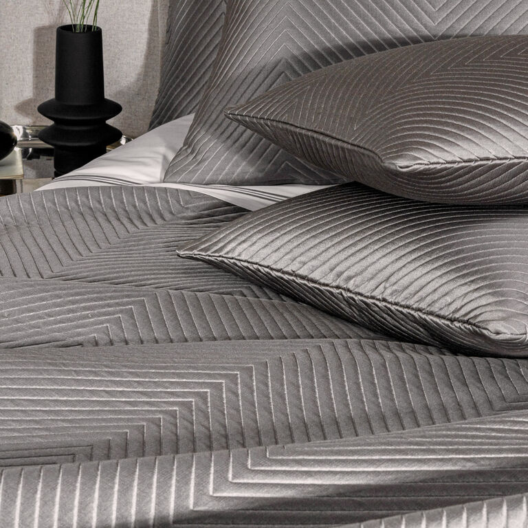 slide 4 Herringbone Copriletto