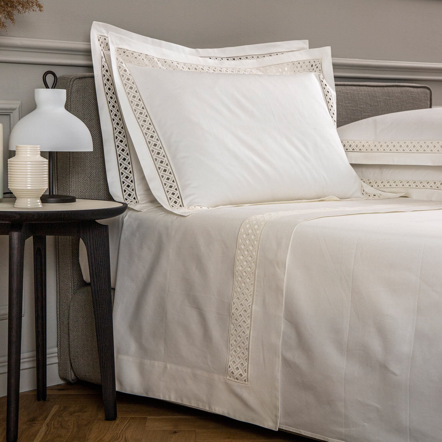 Bedding - Luxury Linens | Frette