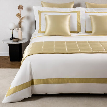 Links Silk Runner 