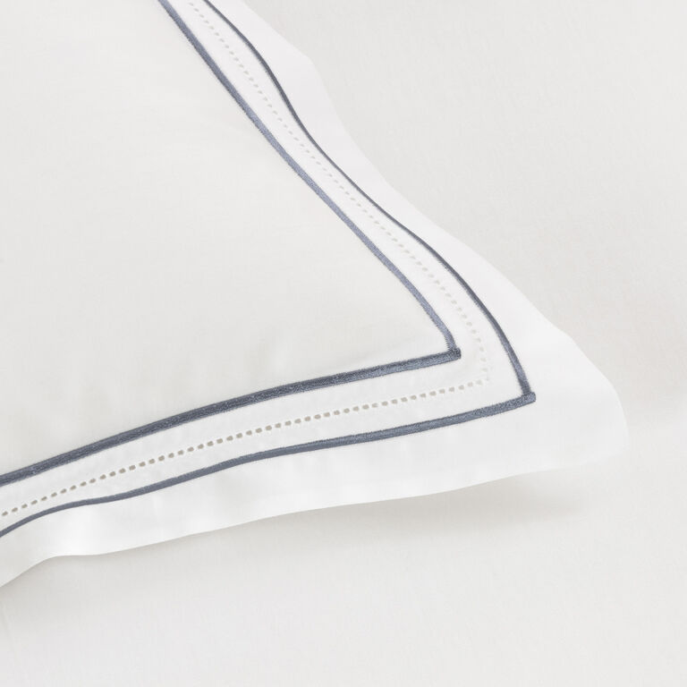 slide 3 Elegance Euro Sham