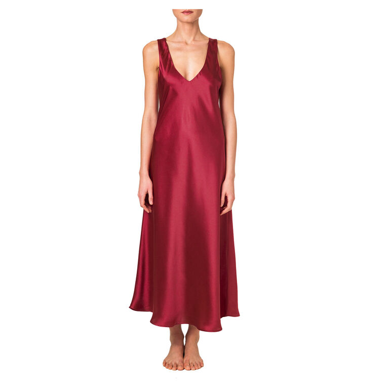 slide 1 Amaltea Nightgown