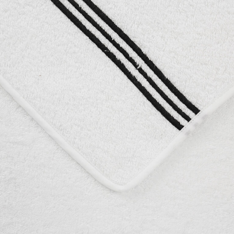 slide 3 Triplo Bourdon Guest Towel