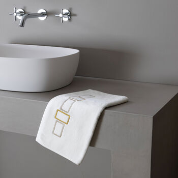 Bold Bicolor Embroidery Guest Towel