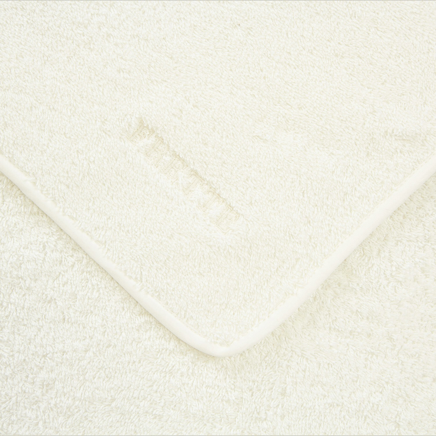 slide 3 Unito Guest Towel