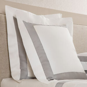 slide 2 Bicolore Euro Sham