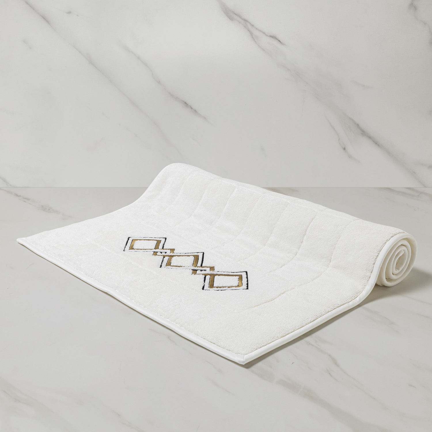 Twist Embroidery Bath Mat Frette