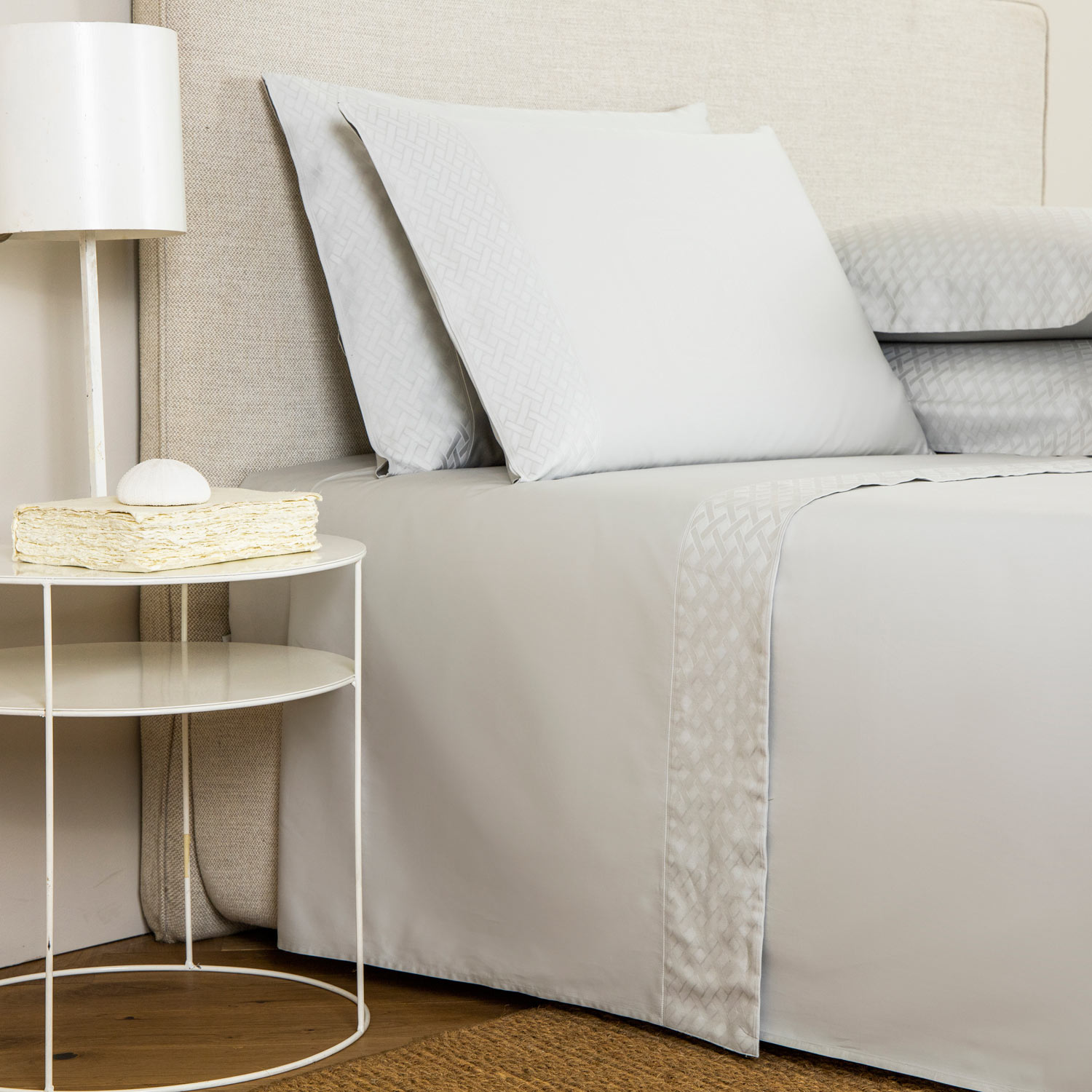 Frette Savona Sheet Set In Pearl Grey Size King, 100% Cotton | Made In Italy