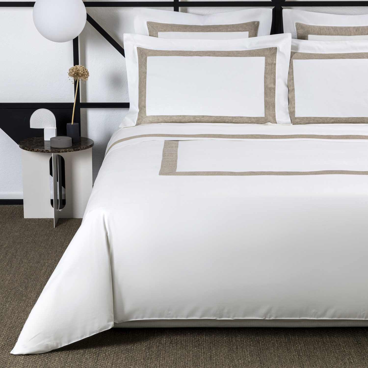 Frette Breeze Border Duvet Cover In Milk/Natural Size Queen, Cotton Sateen/Linen | Made In Italy