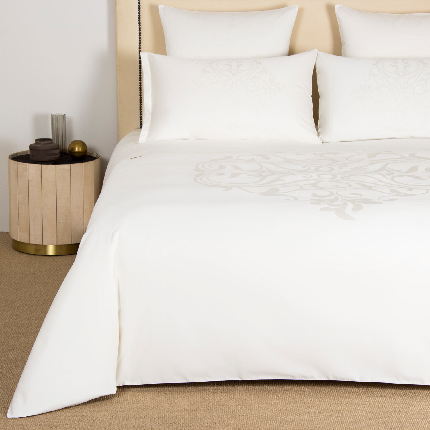 Frette Medallion Heart Duvet Cover In Milk Size King, Cotton Sateen/Silk | Made In Italy