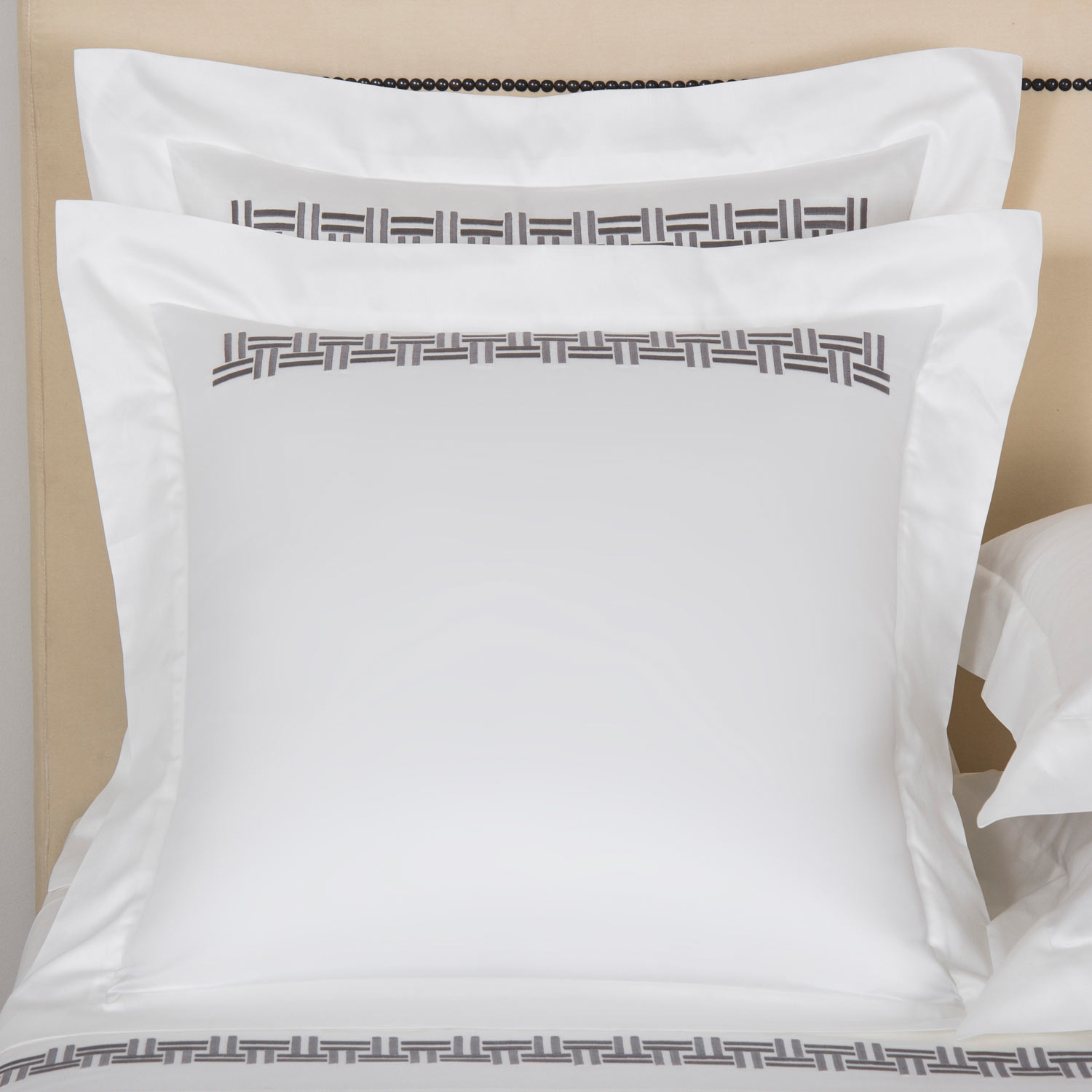 Frette Basket Weave Embroidered Sham In Milk/Slate Grey Size Euro, Cotton Sateen/Silk | Made In Italy