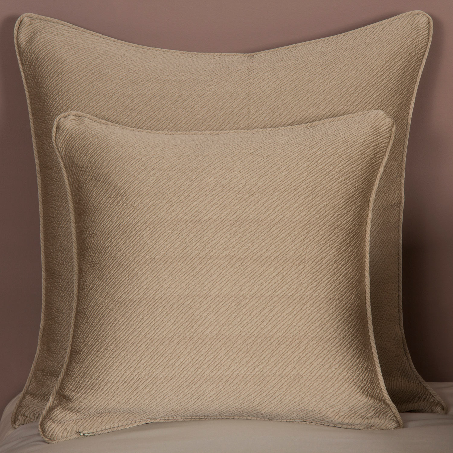 Mica Decorative Pillow Frette