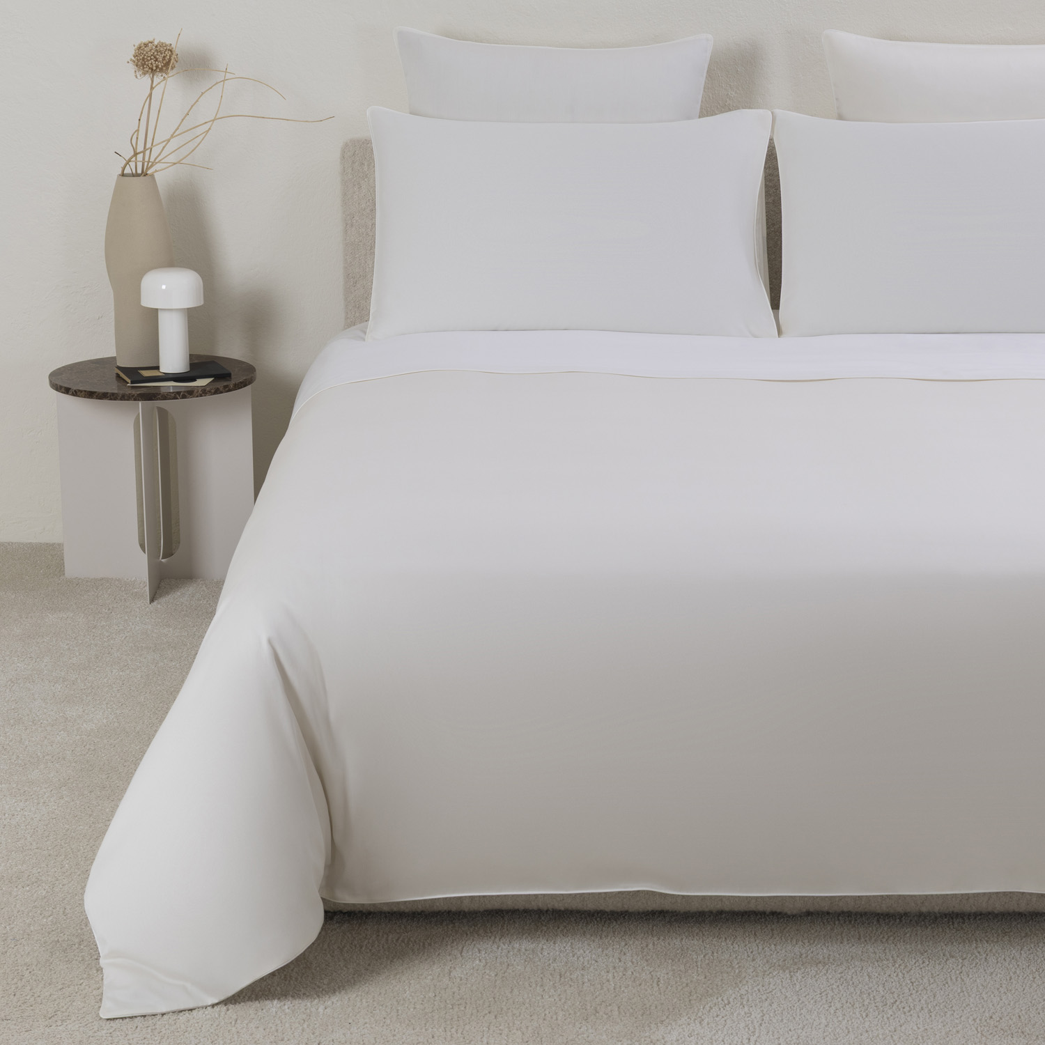 Frette Greenwich Duvet Cover Set In Ivory/White Size King, Cotton | Made In Portugal