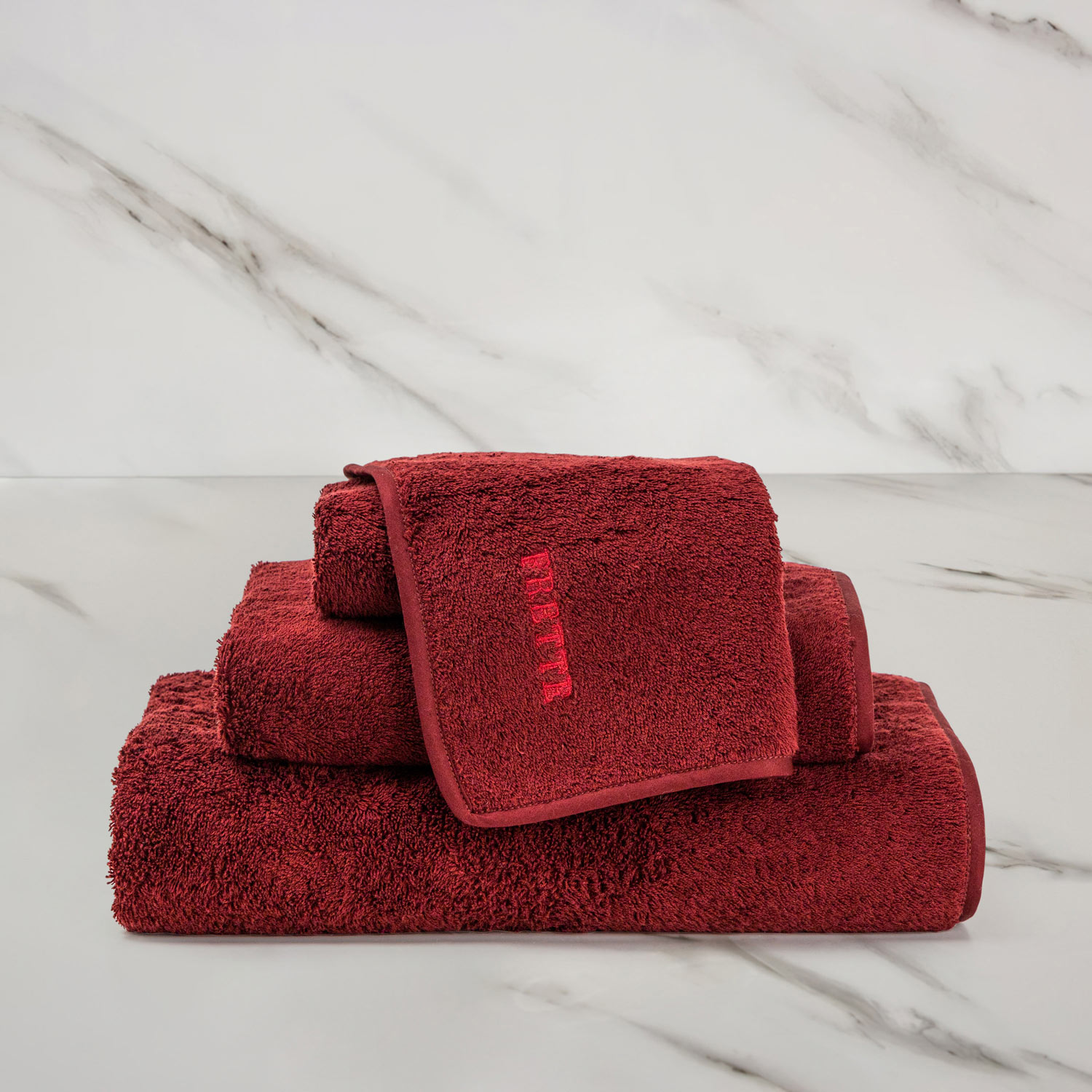 Frette Unito Wash Cloth In Amaryllis, Cotton | Made In Italy