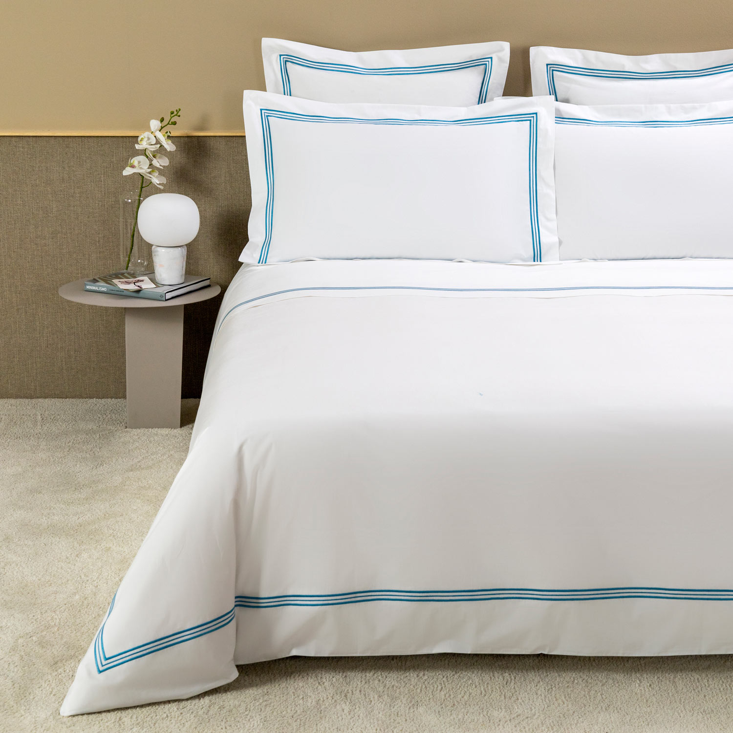 Frette White/Lagoon Triplo Bourdon Duvet Cover Set In Size King, Cotton Popeline | Made In Italy