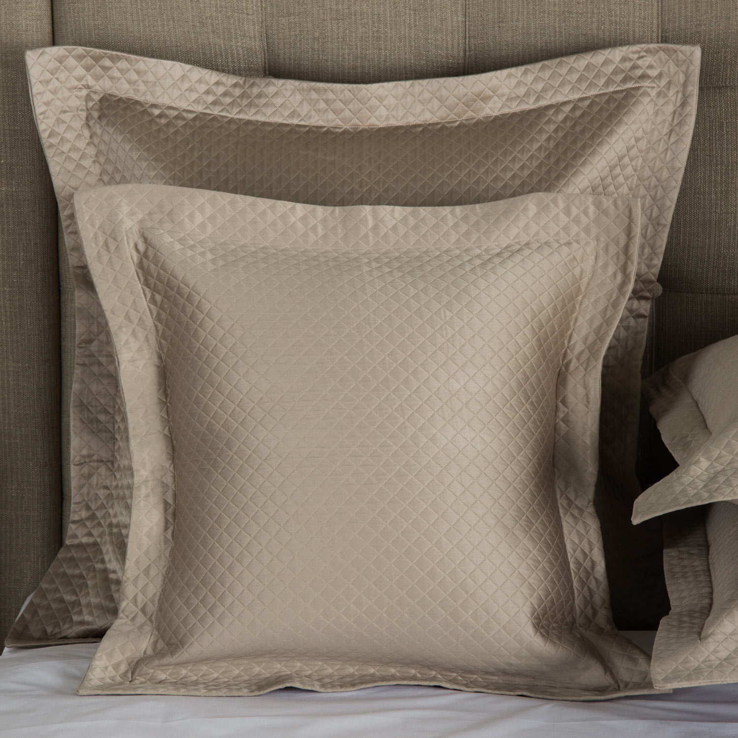 Melody Federa quadrata