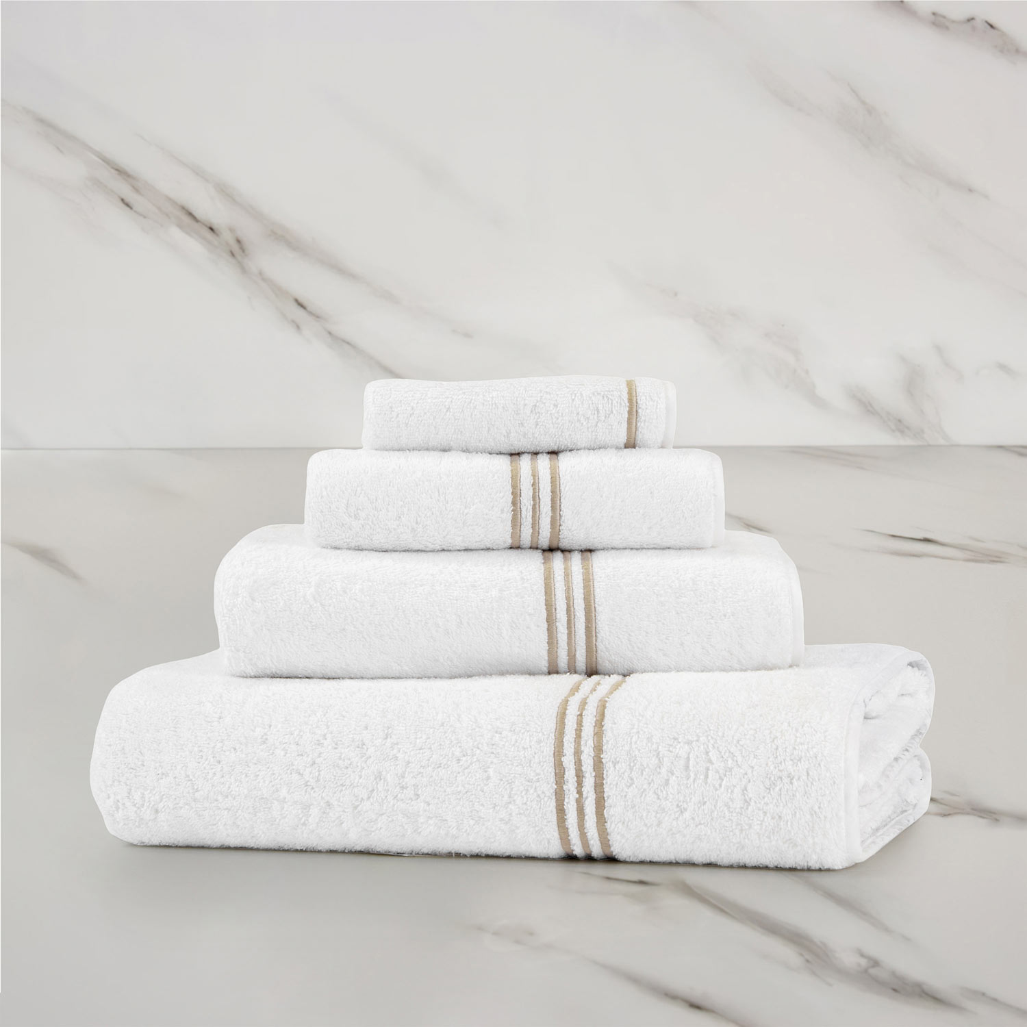 Frette White/Savage Beige Triplo Bourdon Bath Sheet In Cotton | Made In Italy